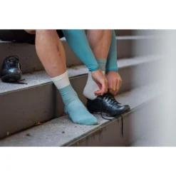 Calcetines De Ciclismo Lana Merina Verde Menta Y Blanco -Deporte Total Shop calcetines de ciclismo lana merina verde menta y blanco 2