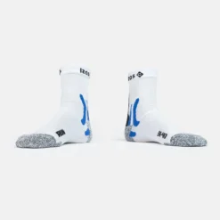 Calcetines Deportivos Unisex BERCHT Izas -Deporte Total Shop calcetines deportivos unisex bercht izas 2