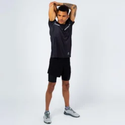 Camiseta De Manga Corta Running Ligera De Poliéster Reciclado Hombre TRR Negra -Deporte Total Shop camiseta de manga corta running ligera de poliester reciclado hombre trr negra 4