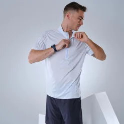 Camiseta De Montaña Y Trekking Ultraligera Con Cremallera Hombre Quechua FH500 -Deporte Total Shop camiseta de montaa y trekking ultraligera con cremallera hombre quechua fh500 2