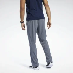 Reebok Pantalón Training Essentials Woven Unlined -Deporte Total Shop pantalon training essentials woven unlined 4