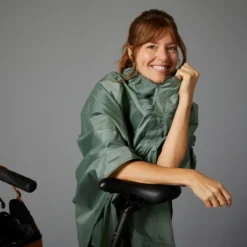 BTWIN Poncho Lluvia Bicicleta Ciudad 100 Verde -Deporte Total Shop poncho lluvia bicicleta ciudad 100 verde 2