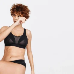 Kalenji Sujetador Running Clásico Sujeción Elevada -Deporte Total Shop sujetador running clasico sujecion elevada 3